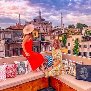 Henna 2*, Istanbul Turkey
