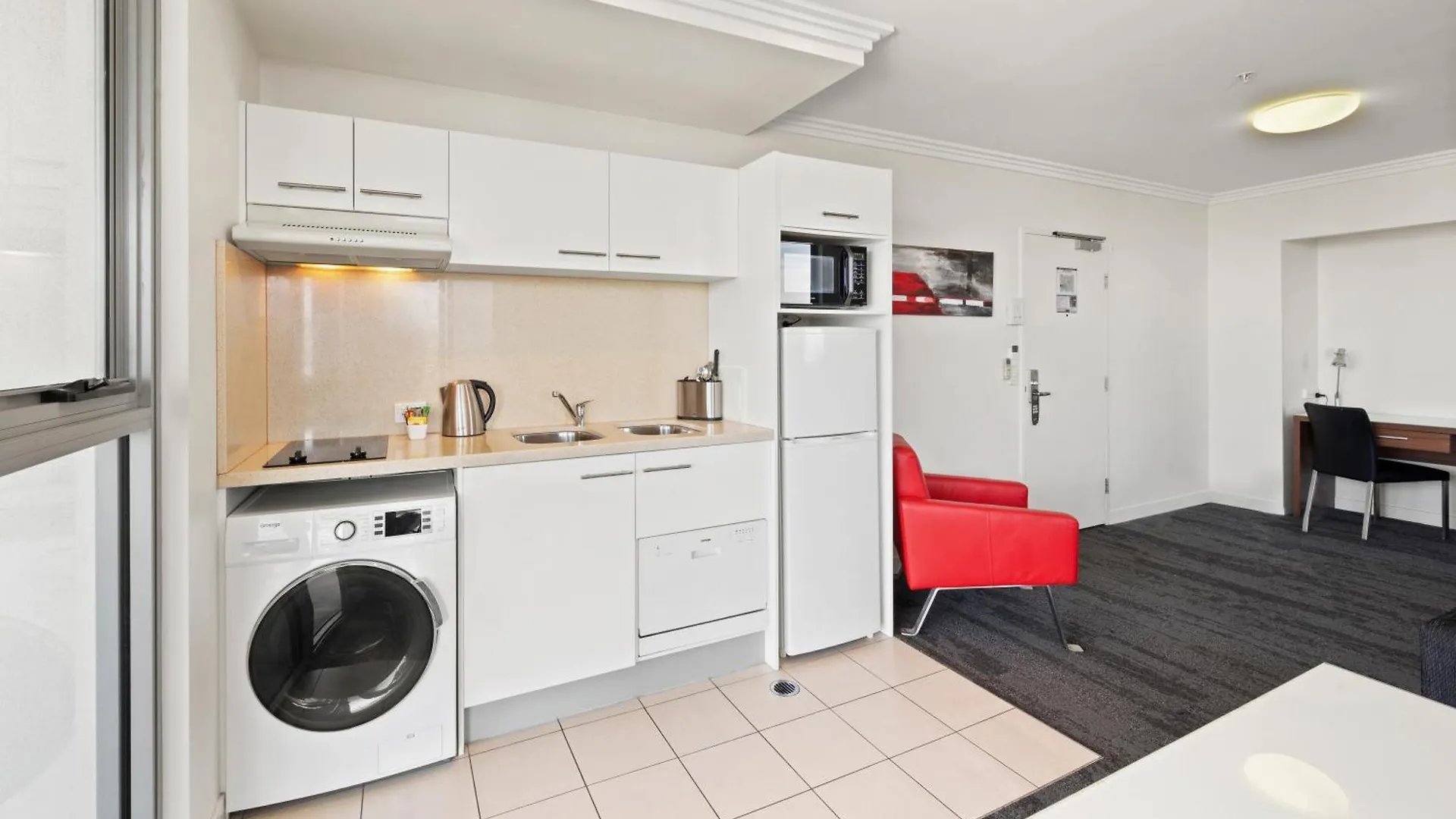 Hotel Diana South Brisbane Australia